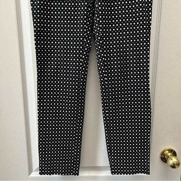 Ricki's Slim Fit Cropped Ankle Pants Slant Pocket Stretch Fit Black White Size 2 - Picture 6 of 16
